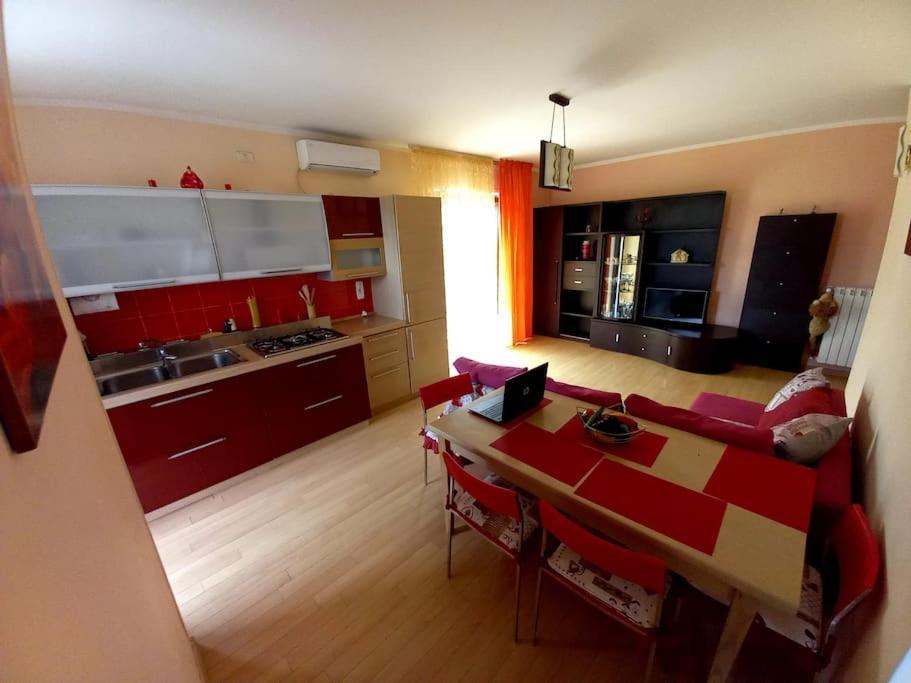 Apartamento Casa Vacanze Mare Di Paestum Exterior foto